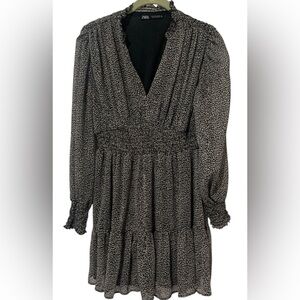 Zara vestido $ 22.00 talla S